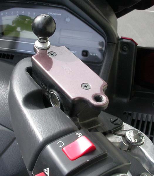 GPS Reservoir mount do you need spacers? Suzuki Burgman Forum